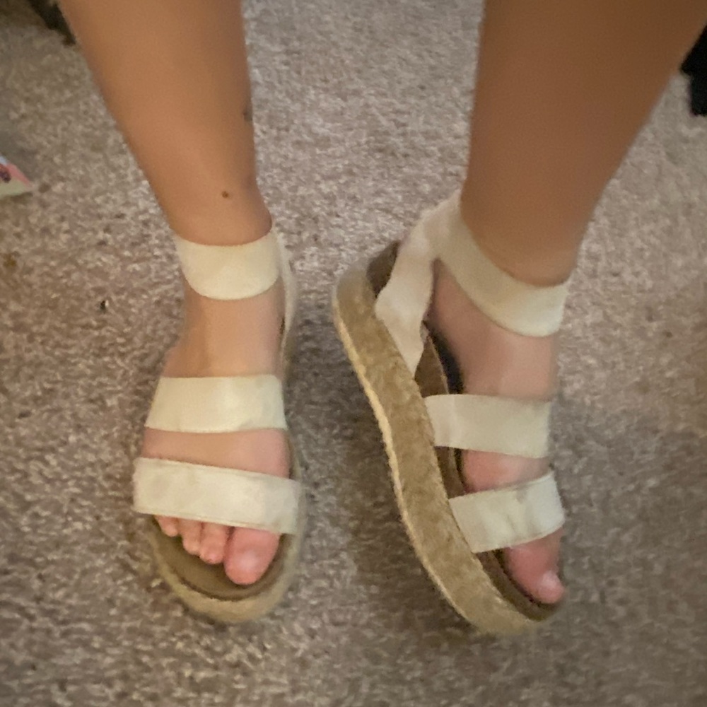 Steve Madden platform sandal